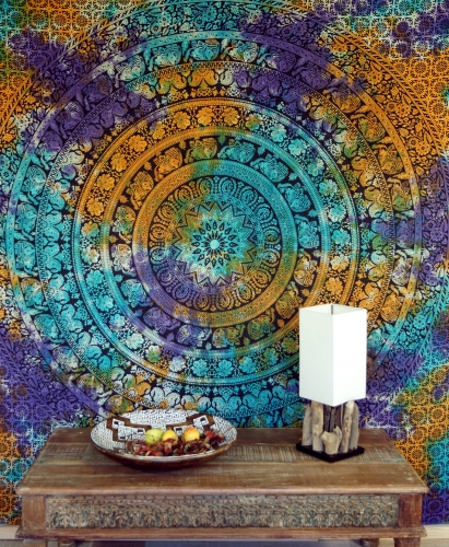 Boho style wall hanging, Indian bedspread mandala print - batik - 240x210 cm