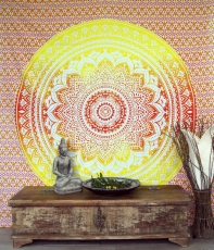 Boho style wall hanging, Indian bedspread Mandala print - orange/..